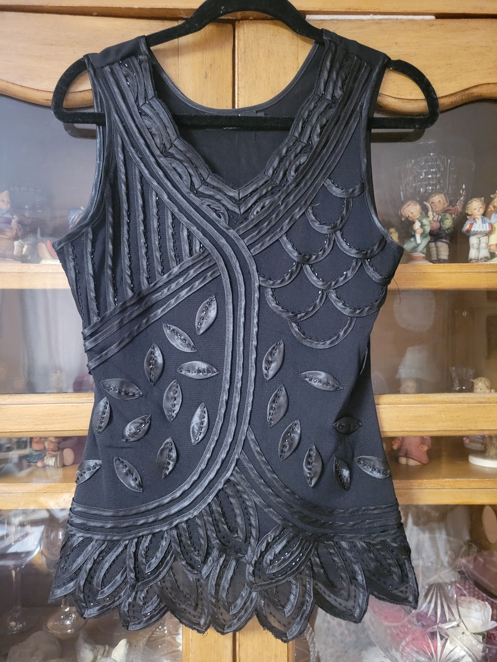 Pretty Angel Black Silk Blend Appliqué Sleeveless Top Medium Boutique
